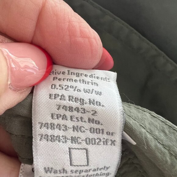 Women’s ExOfficio Insect Shield Hiking Pants Zip Off Shorts Army Green Small 6-8 - Picture 11 of 13